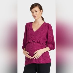 Ingrid & Isabel Ruffle 3/4 Sleeve‎ Pullover Maternity Blouse Large NWT